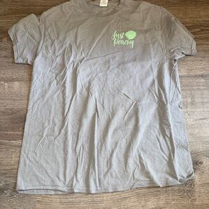 Gildan Gray 'Just Peachy' Tee